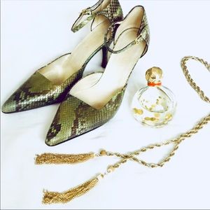 ESCADA green snakeskin python pointy toe pumps 8.5